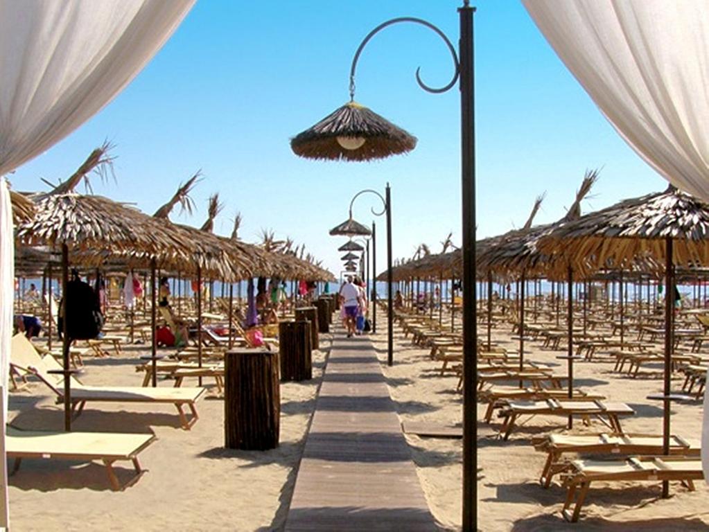 Hotel Confort Rimini Eksteriør bilde