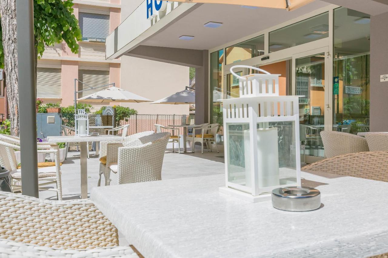 Hotel Confort Rimini Eksteriør bilde