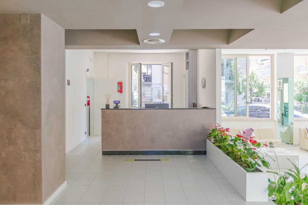 Hotel Confort Rimini Eksteriør bilde
