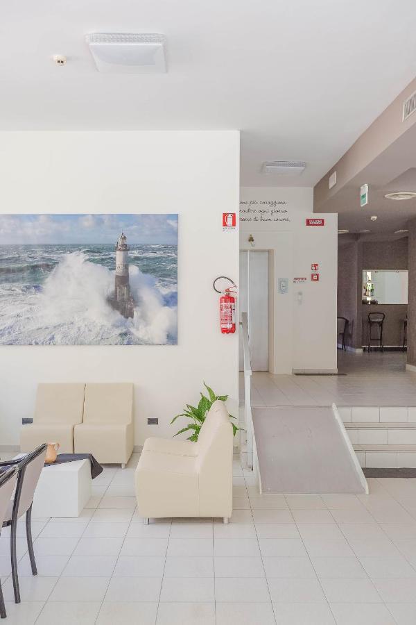 Hotel Confort Rimini Eksteriør bilde