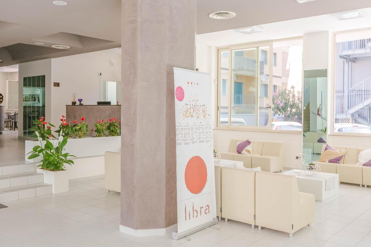 Hotel Confort Rimini Eksteriør bilde