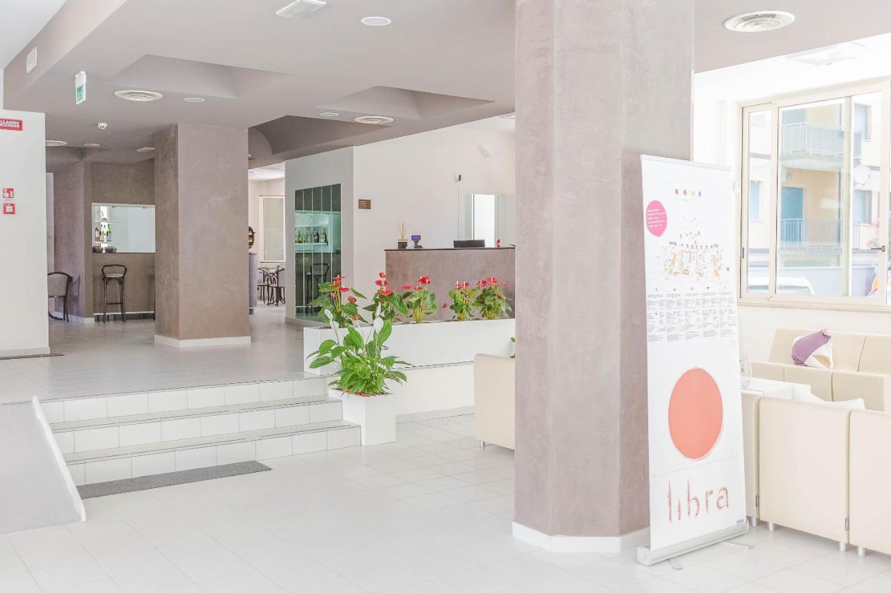 Hotel Confort Rimini Eksteriør bilde