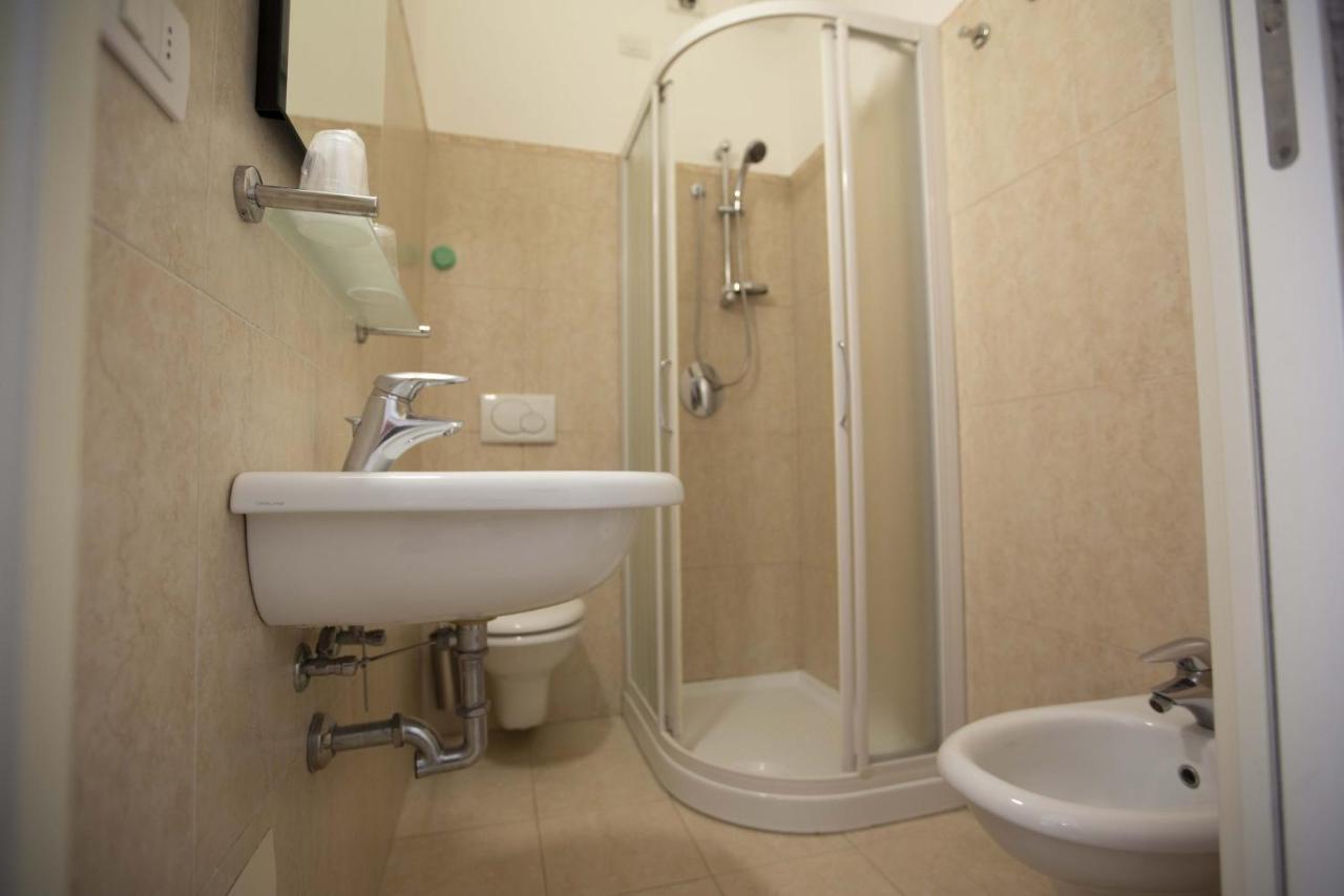 Hotel Confort Rimini Eksteriør bilde