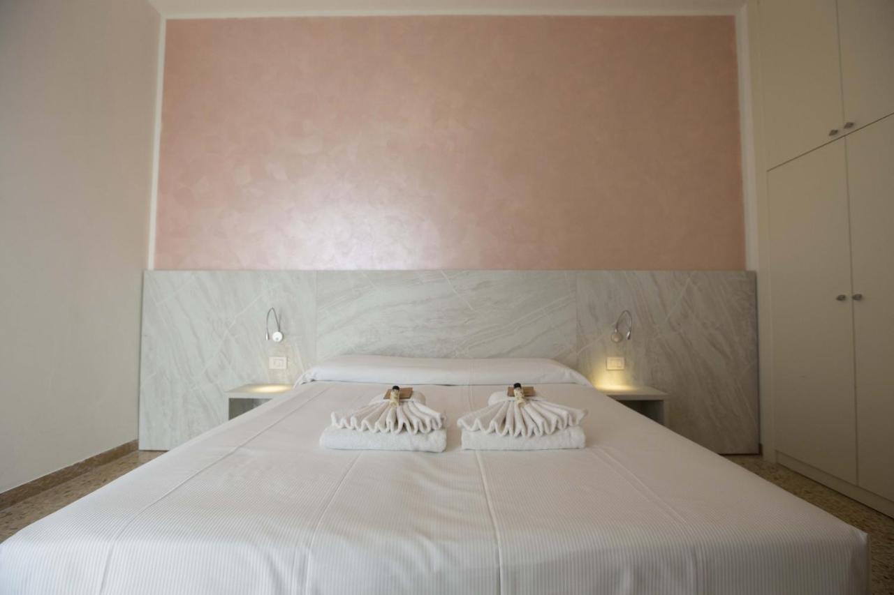Hotel Confort Rimini Eksteriør bilde