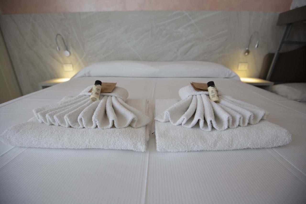 Hotel Confort Rimini Eksteriør bilde